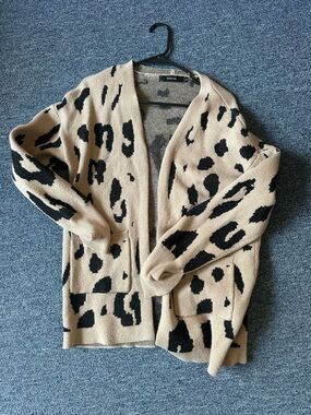 ZARA Beige Leopard-Print Open-Front Cardigan